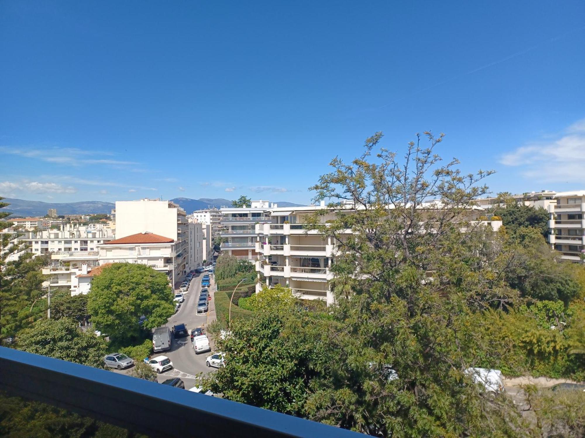 Juan Les Pins Tanit Studio Climatise Vue Sur Mer Piscine Antibes Exterior foto
